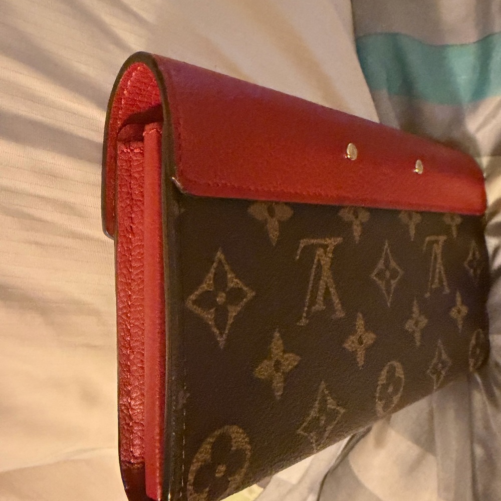 LOUIS VUITTON PALLAS GOLD CHAIN MONOGRAM WALLET - Picture 6 of 12